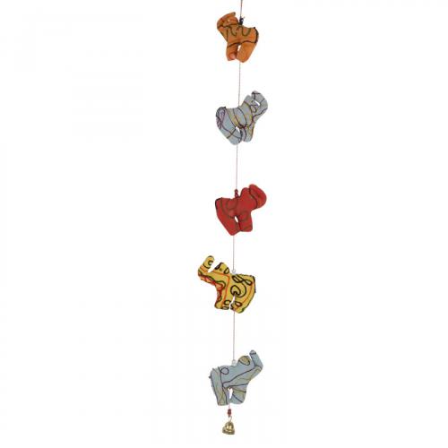 RECYCLED FIVE EMBROIDERED ELEPHANT GARLAND